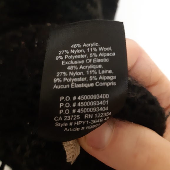 Aritzia Cardigan - Picture 12 of 13